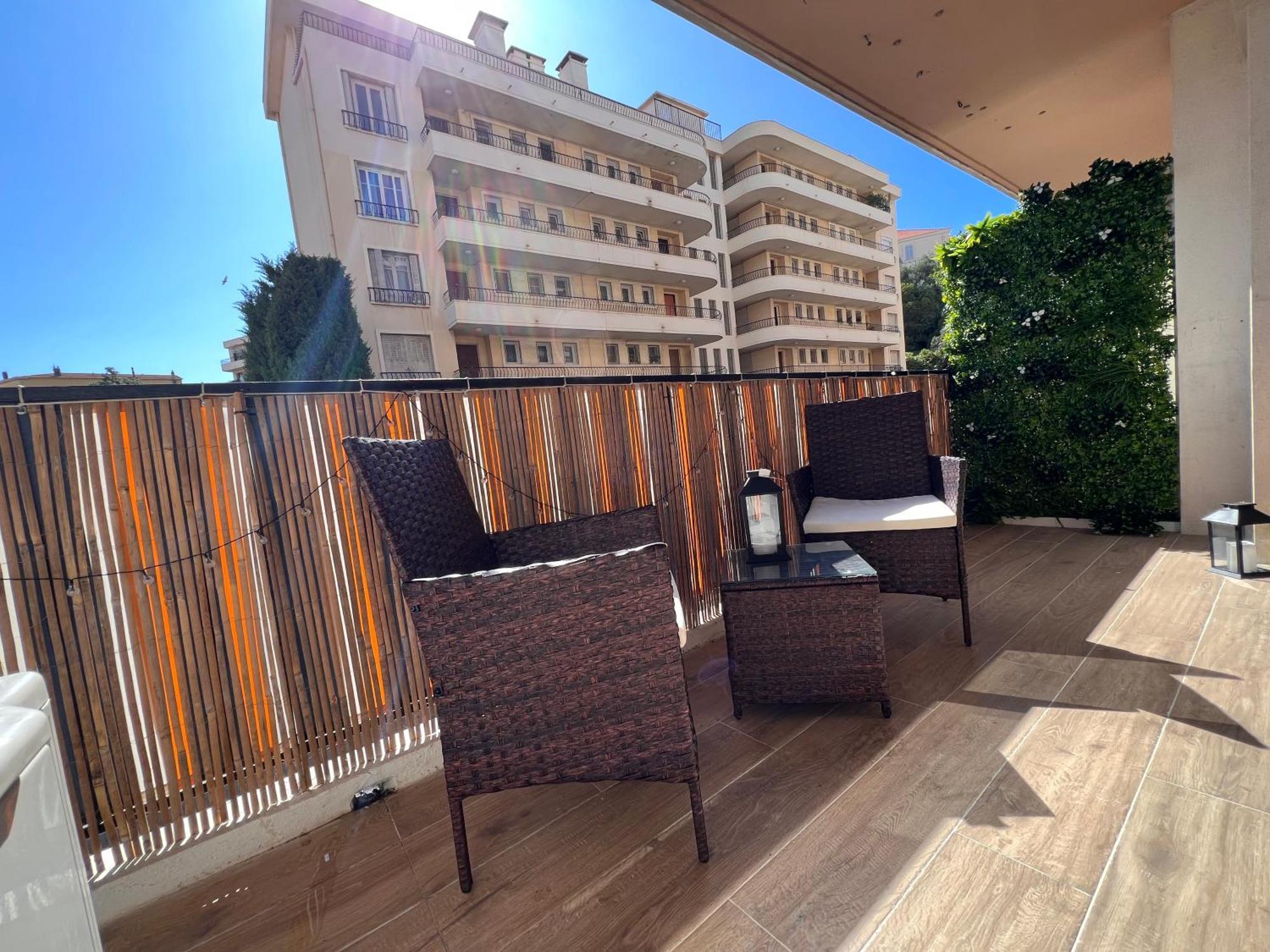 Les Arenes - Cannes Centre, Charmant 2 Pieces Recemment Renove De 45 M2 Avec Sa Terrasse De 10 M2 Buitenkant foto
