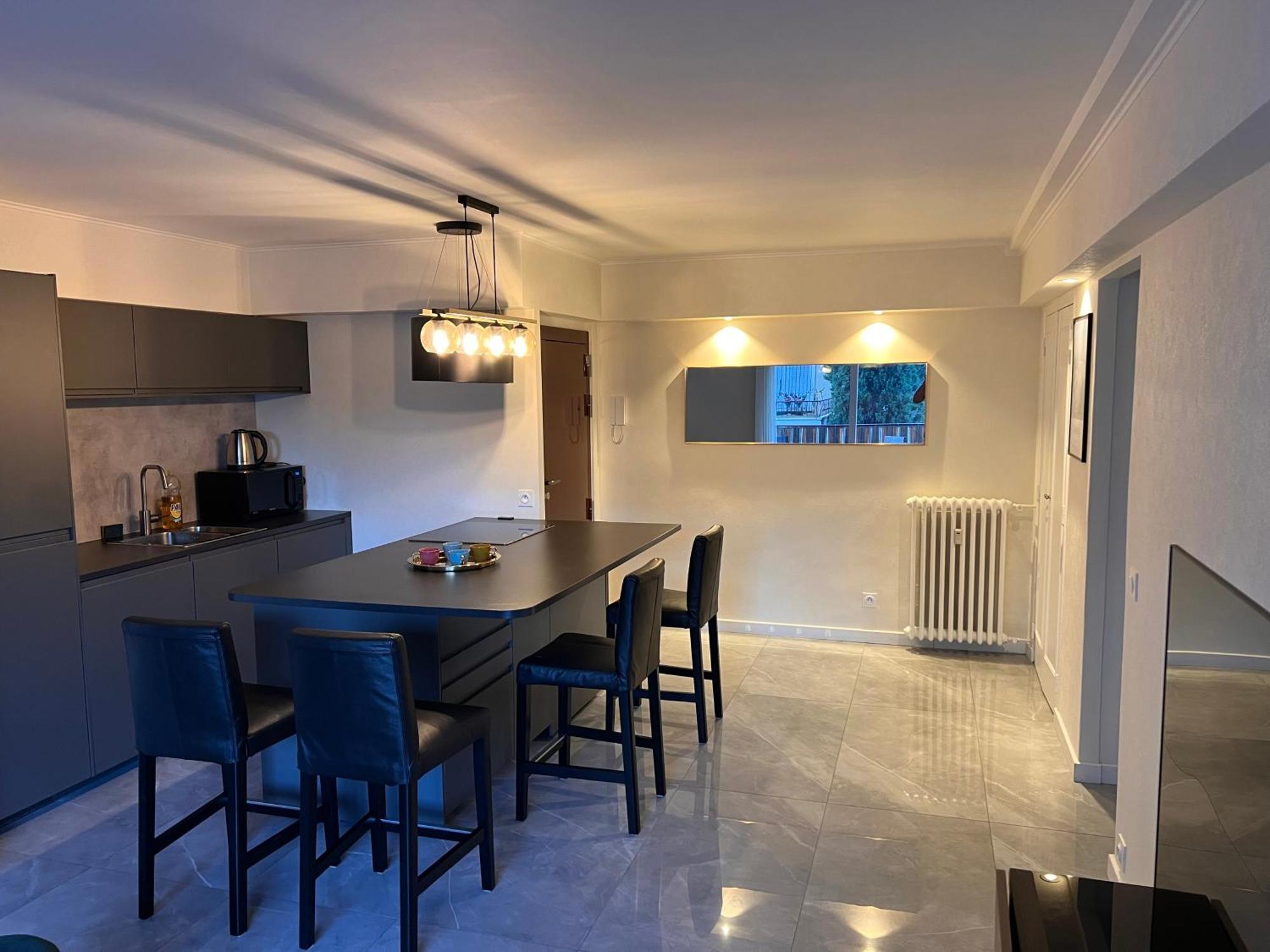 Les Arenes - Cannes Centre, Charmant 2 Pieces Recemment Renove De 45 M2 Avec Sa Terrasse De 10 M2 Buitenkant foto