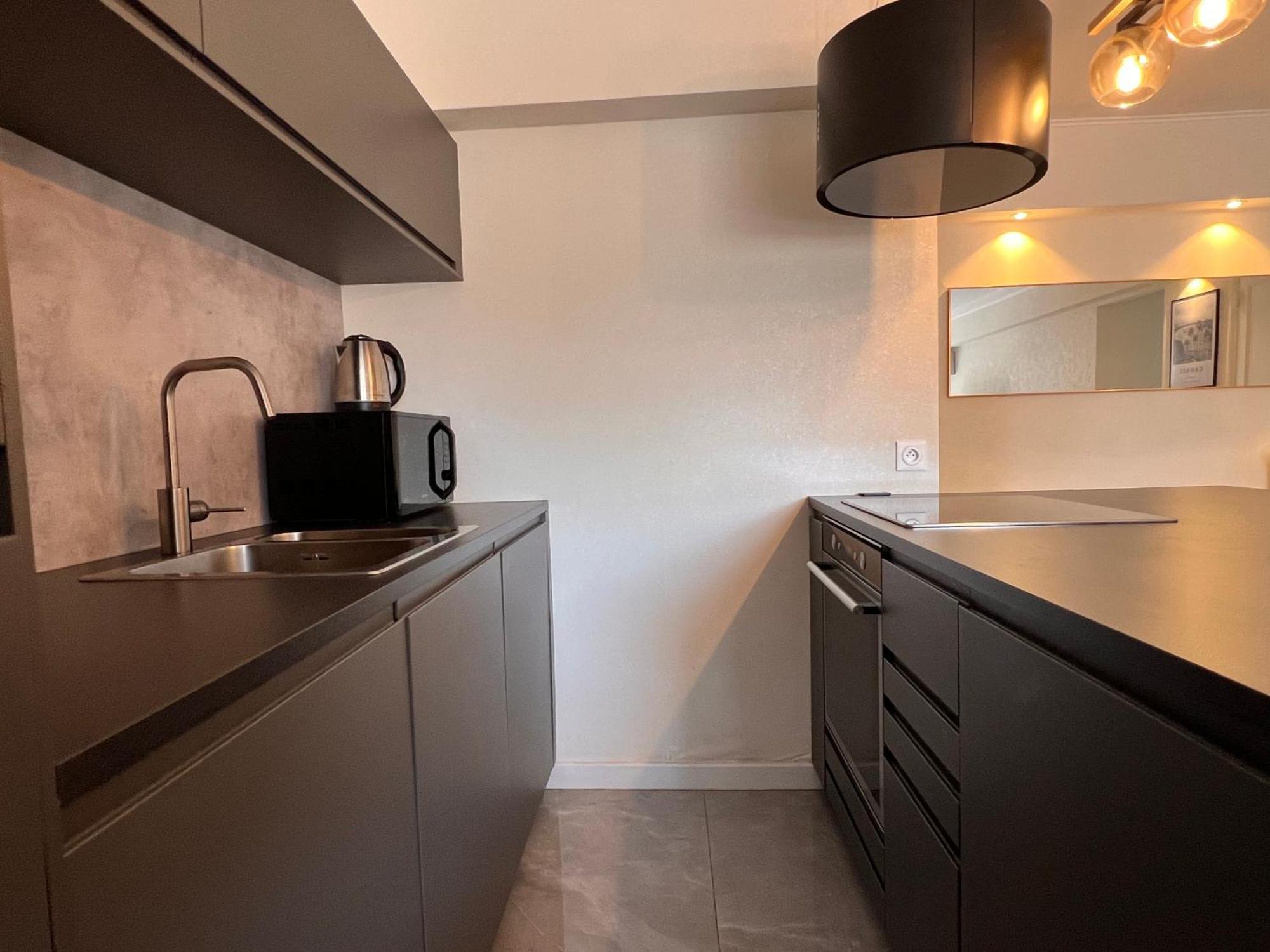 Les Arenes - Cannes Centre, Charmant 2 Pieces Recemment Renove De 45 M2 Avec Sa Terrasse De 10 M2 Buitenkant foto